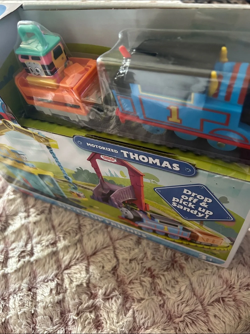 Thomas & Friends Blue Motorized Fix 'Em Up Friends Playset